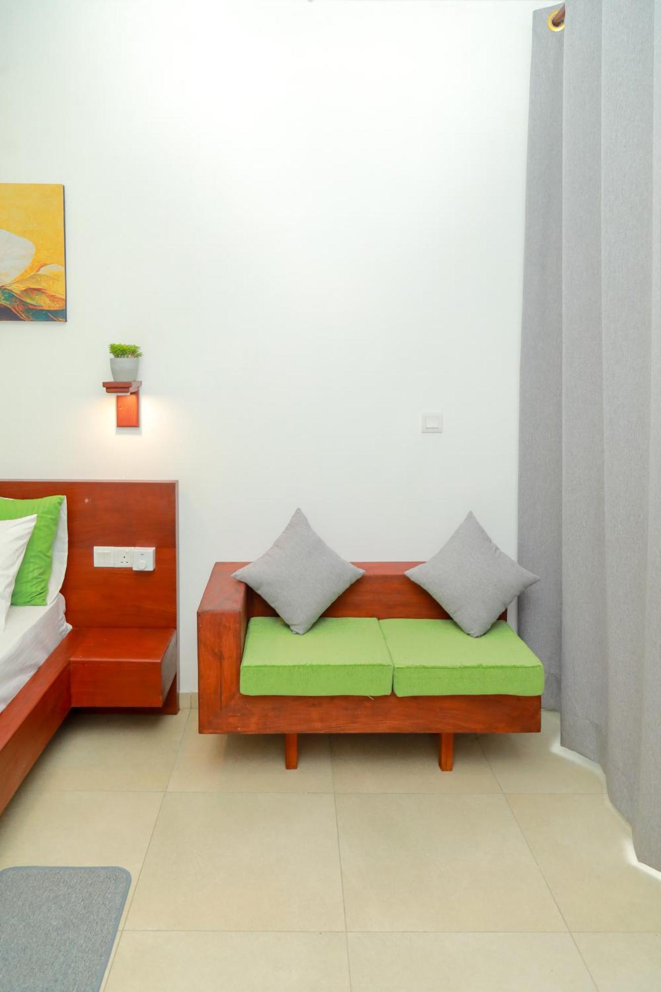 Traveller'S Hotel Hikkaduwa Dış mekan fotoğraf
