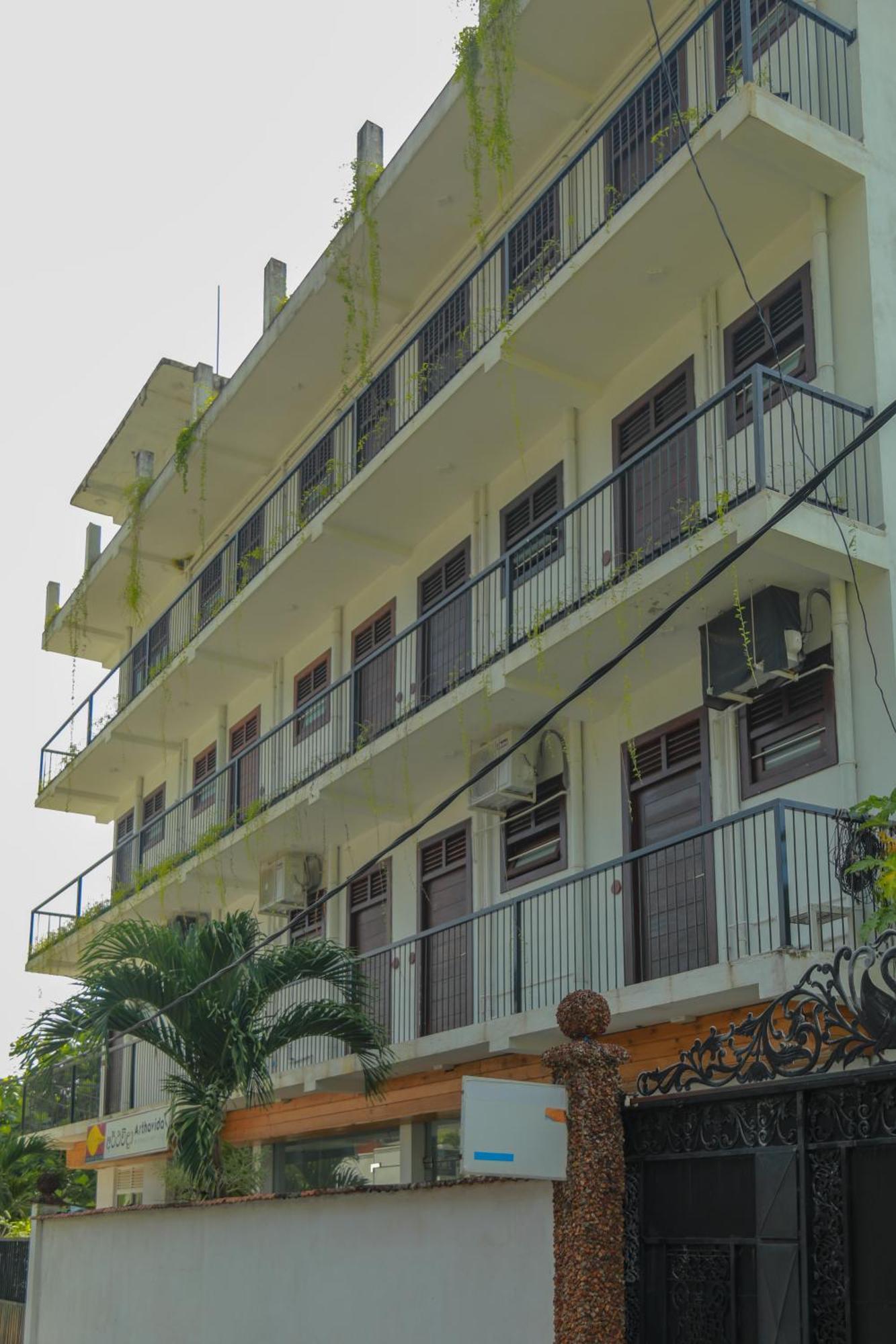 Traveller'S Hotel Hikkaduwa Dış mekan fotoğraf