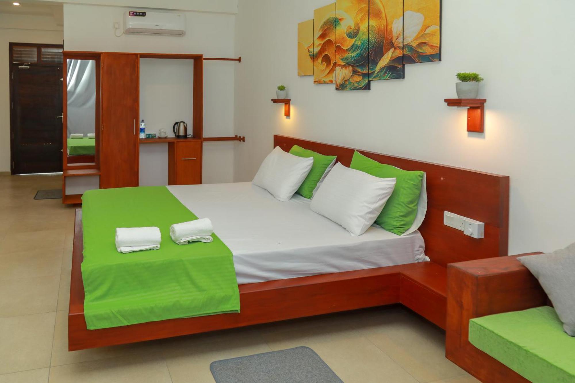Traveller'S Hotel Hikkaduwa Dış mekan fotoğraf