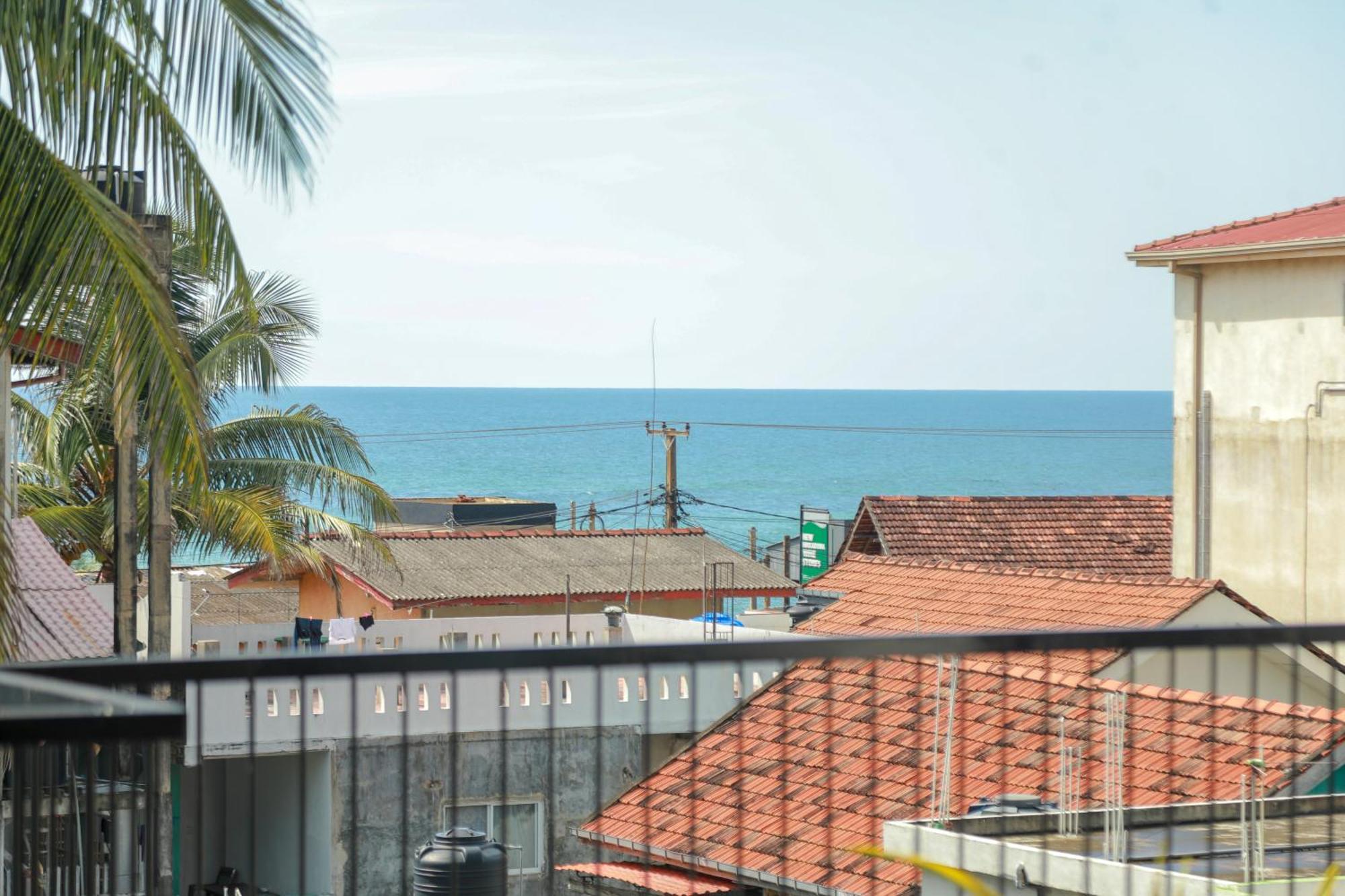 Traveller'S Hotel Hikkaduwa Dış mekan fotoğraf